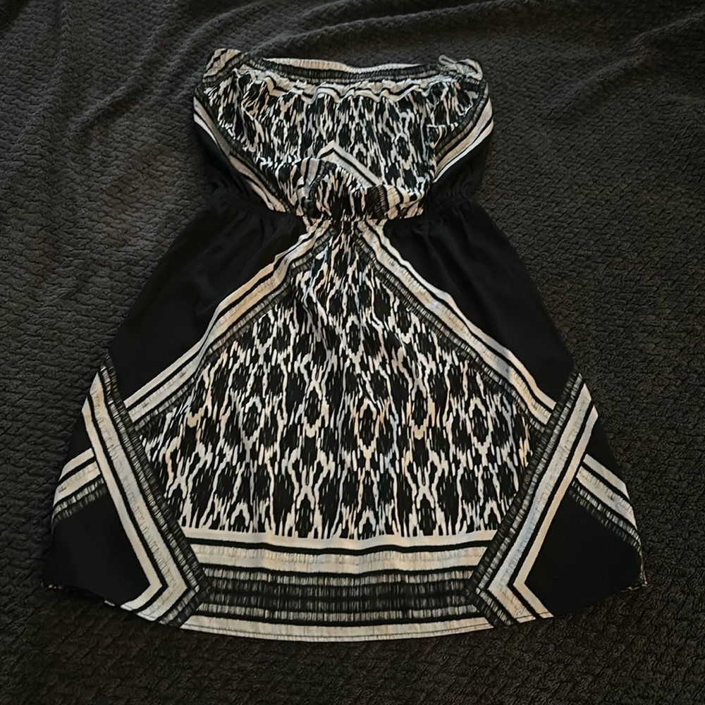 NWOT Strapless Express Dress Size XS